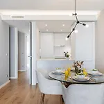 Avenue 104 @ Renovato, Bonfim * Porto