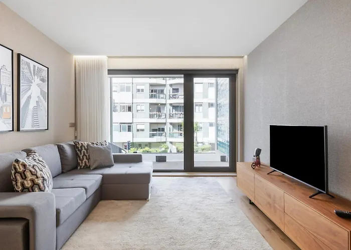 Avenue 104 @ Renovato, Bonfim Porto