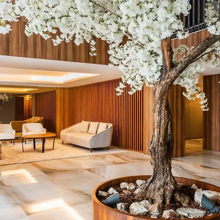 Avenue 104 @ Renovato, Bonfim * Oporto