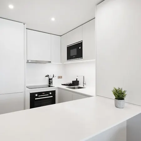 Avenue 104 @ Renovato, Bonfim * Πόρτο
