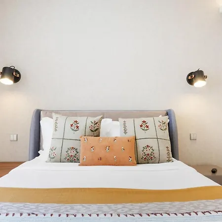 Avenue 104 @ Renovato, Bonfim * Πόρτο
