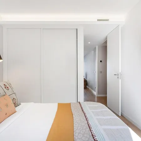 Avenue 104 @ Renovato, Bonfim شقة بورتو