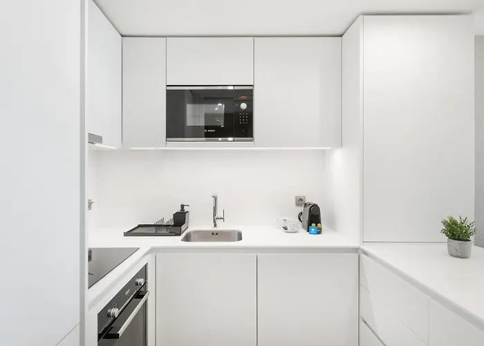 Avenue 104 @ Renovato, Bonfim Apartman Porto