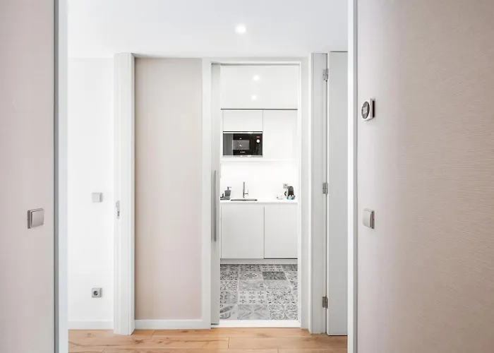 Avenue 104 @ Renovato, Bonfim Porto